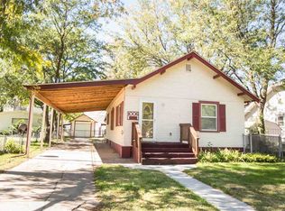 1006 E 3rd St, Mccook, NE 69001