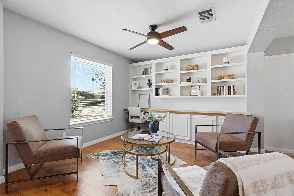 3 bed, 2.5 bath, 1990 sqft, $2,500 — Photo 3