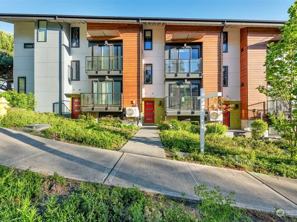 16971 NE 82nd Street, Redmond, WA 98052