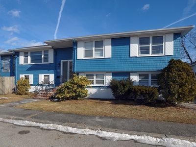 40 Central Ave, Hull, MA, 02045