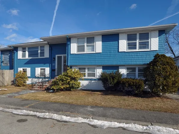 40 Central Ave, Hull, MA 02045