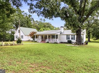 3246 Old Jackson Rd, Locust Grove, GA 30248