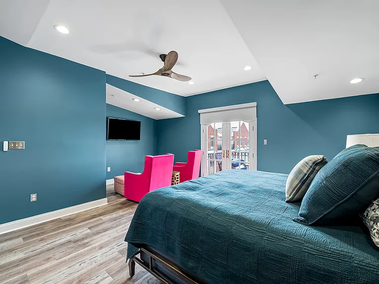 2323 Boston St #4 — Photo 12