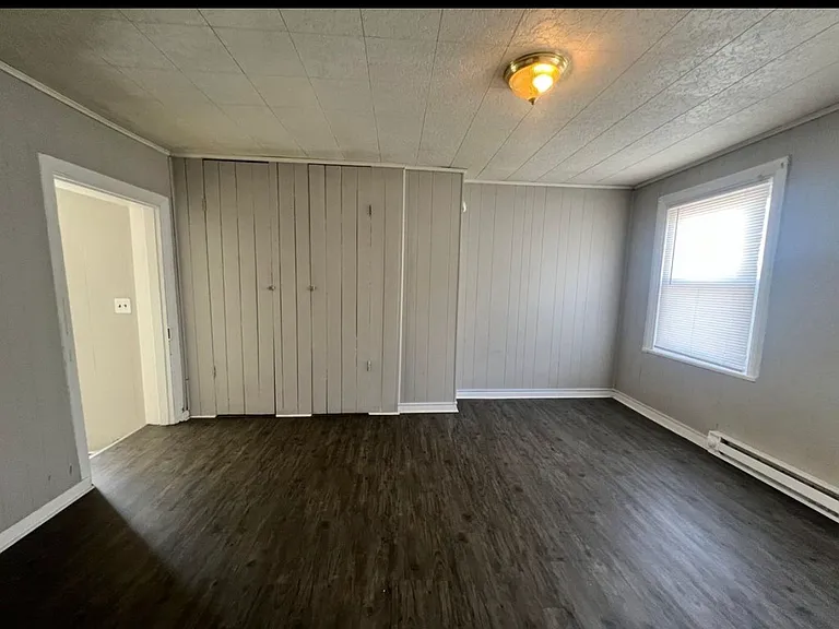 149 N West St #2 — Photo 12