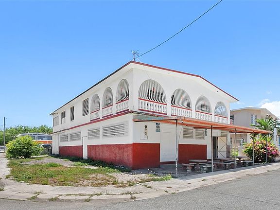 2nd image of 638 CALLE B COM. SERRANO
