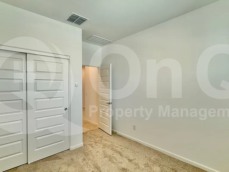 3254 N 98th Ln — Photo 8
