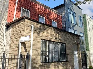 191 Halladay St, Jersey City, NJ 07304