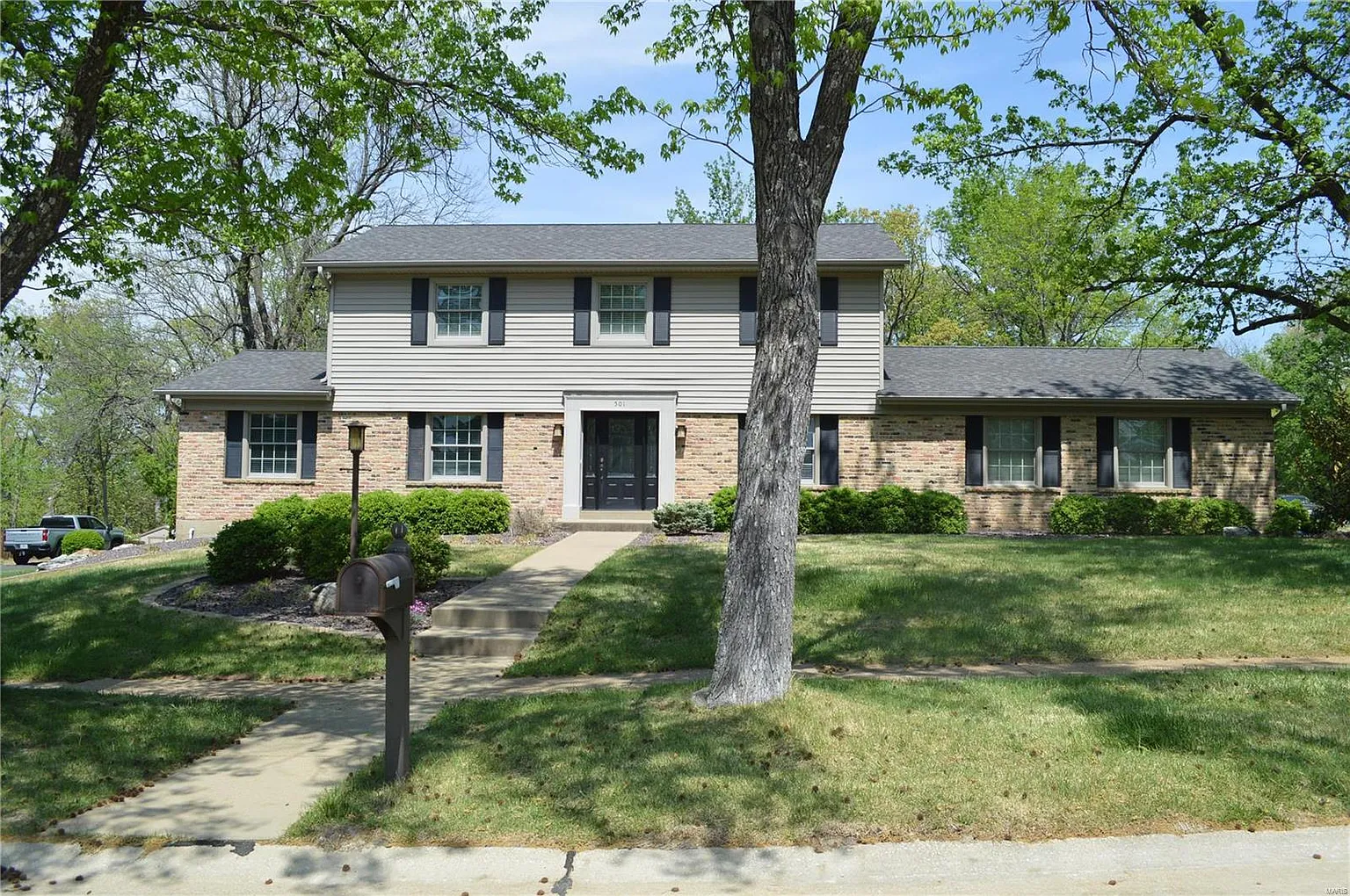 501 Richley Dr photo 1