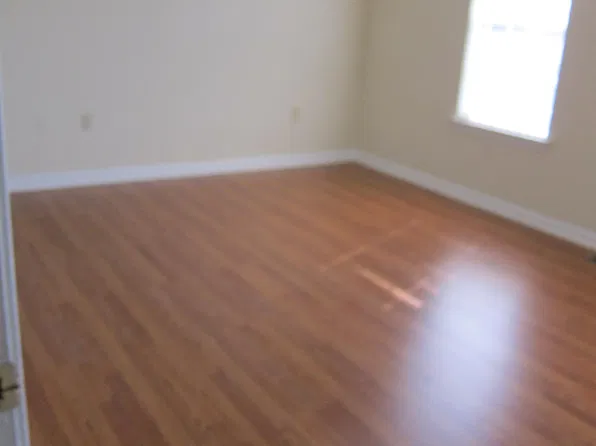 870 Patrick Henry Dr, Blacksburg, VA 24060