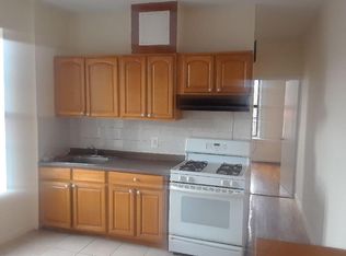 658 E 234th St, Bronx, NY 10466