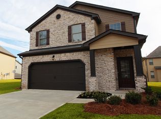 2526 Livingston Ct, Loganville, GA 30052