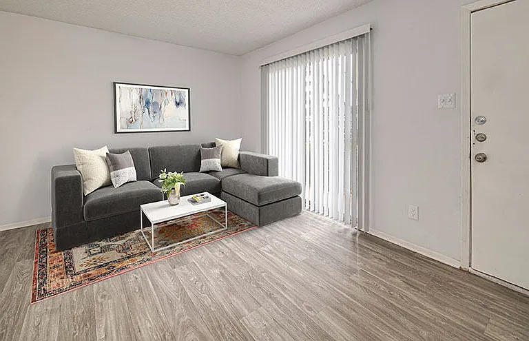 Stone Creek Apartment Homes — Photo 27