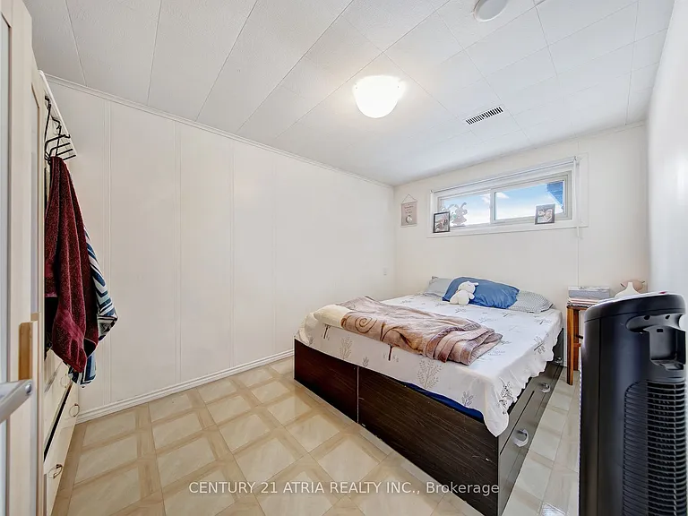 43 Aragon Ave #A — Photo 2