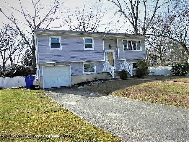 1st image of 7 Flintlock Dr