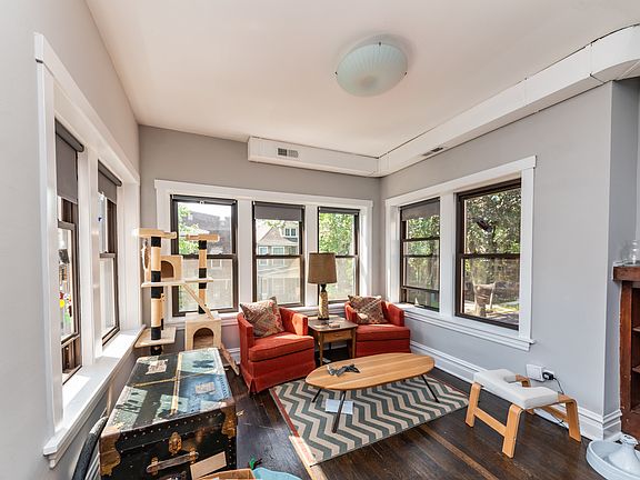3rd image of 3053 N Haussen Ct #2
