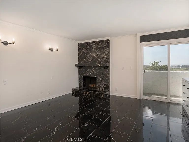 355 Pershing Dr #B — Photo 27