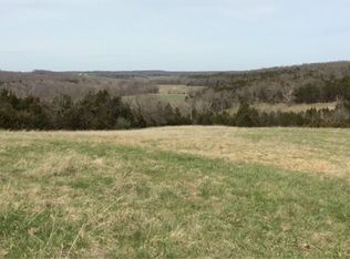 1771 Kamper Rd, Gerald, MO 63037