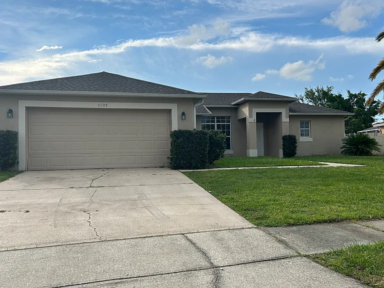 5105 Iris Ct — Photo 1