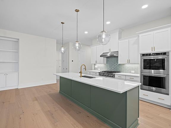 Beautiful gourmet kitchen