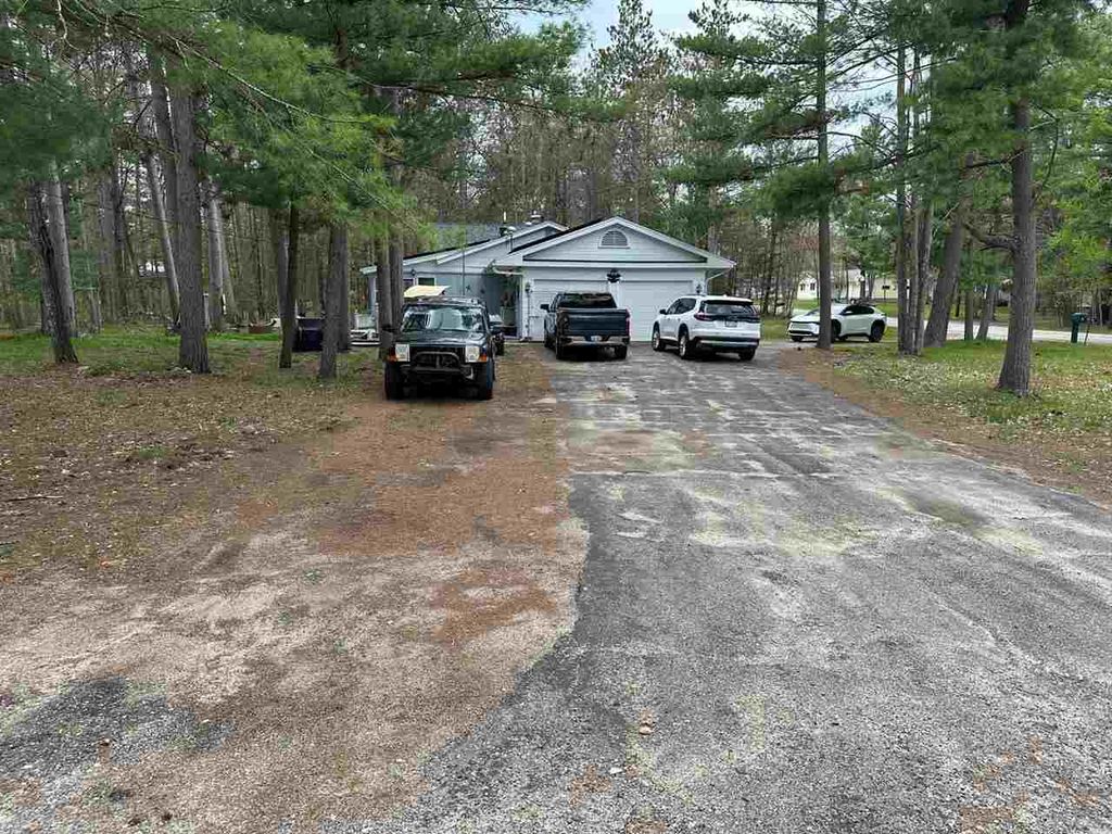 4871 Helen Dr, Grayling, MI - View 5
