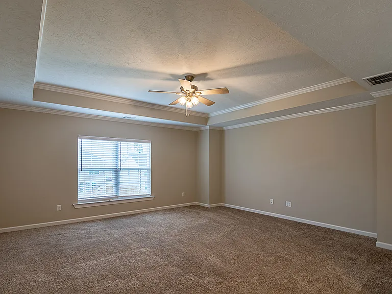 453 Arrowwood Dr — Photo 16
