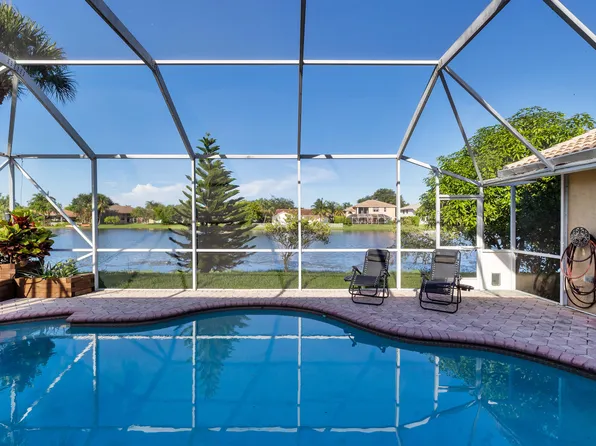 701 SW 94th Terrace, Pembroke Pines, FL 33025