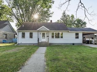 531 Ellinwood AVENUE, Reedsburg, WI 53959