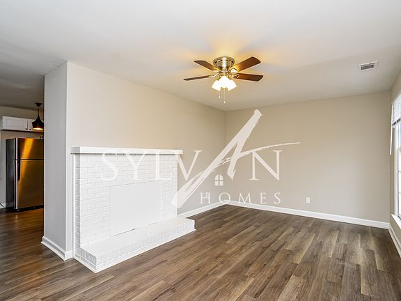 018-photo-living-room-12161520_11162022