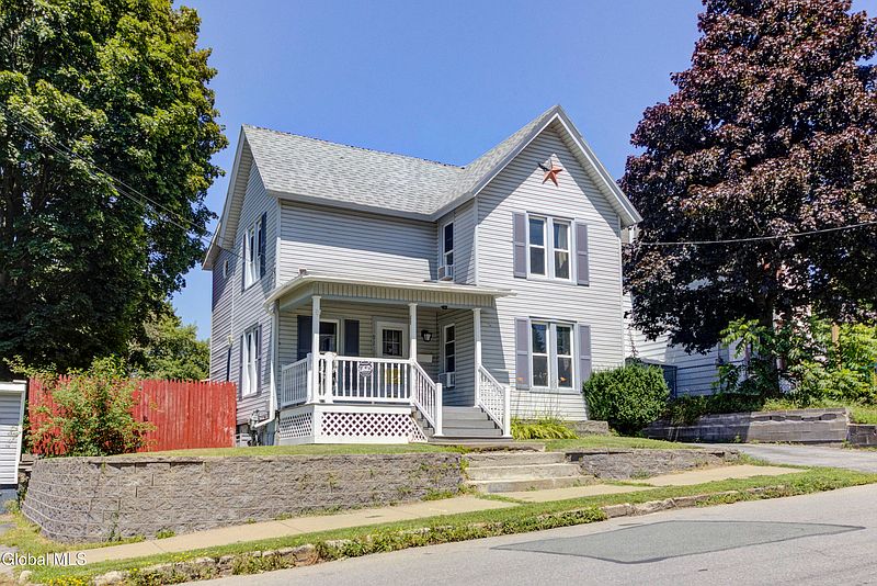3rd image of 91 Forest Street
