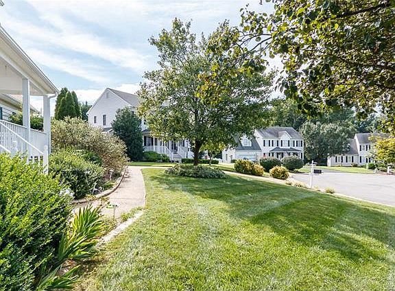 3rd image of 9804 Bayrock Ct