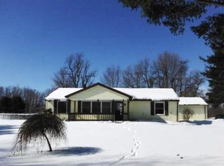 4283 Mercer St, Sandy Lake, PA 16145