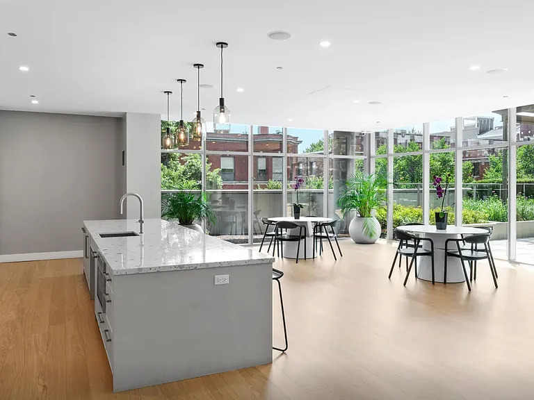 3741 N Halsted St #813 — Photo 7