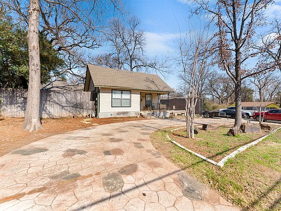 4th image of 805 E Shady Grove Rd