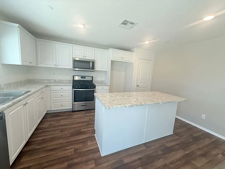 10357 Katelyn Ct — Photo 11