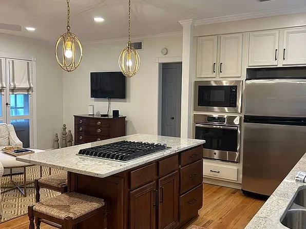 214 Upham St #2D, Mobile, AL 36607
