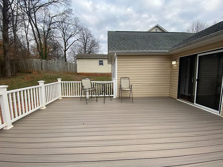 1350 Hathshire Dr — Photo 11