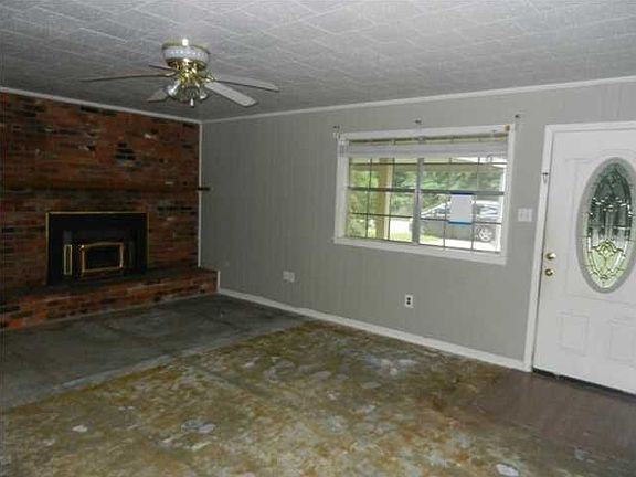 5th image of 319 Shady Ln