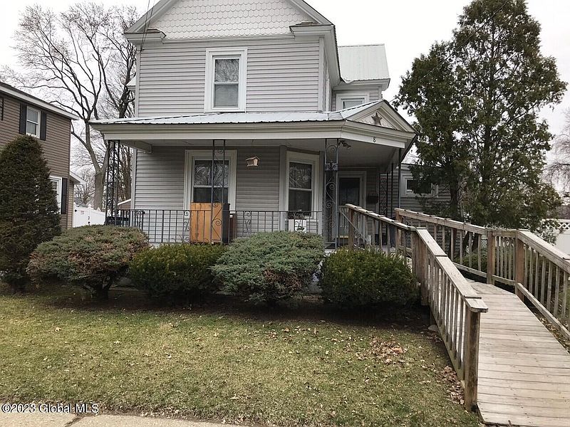 2nd image of 8 Catherine Street