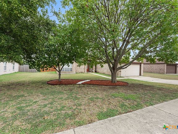 5th image of 3106 O'W Curry Dr