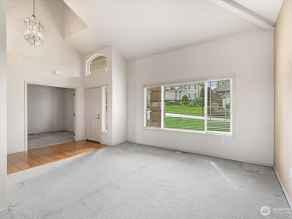 4th image of 5131 Chinook Drive NE