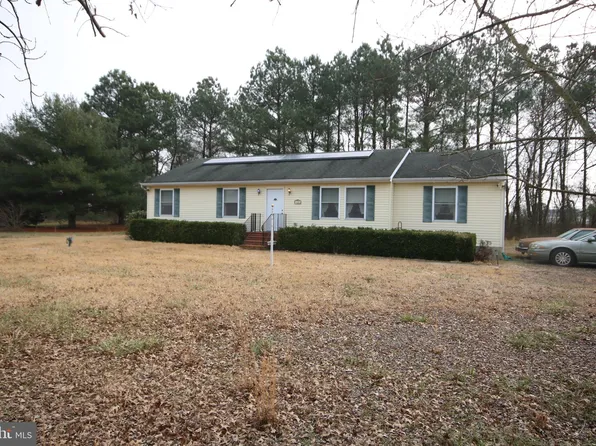 6306 Arrowhead Dr, Hurlock, MD 21643