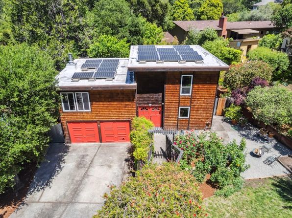 9 Buckeye Cir, Woodacre, CA 94973