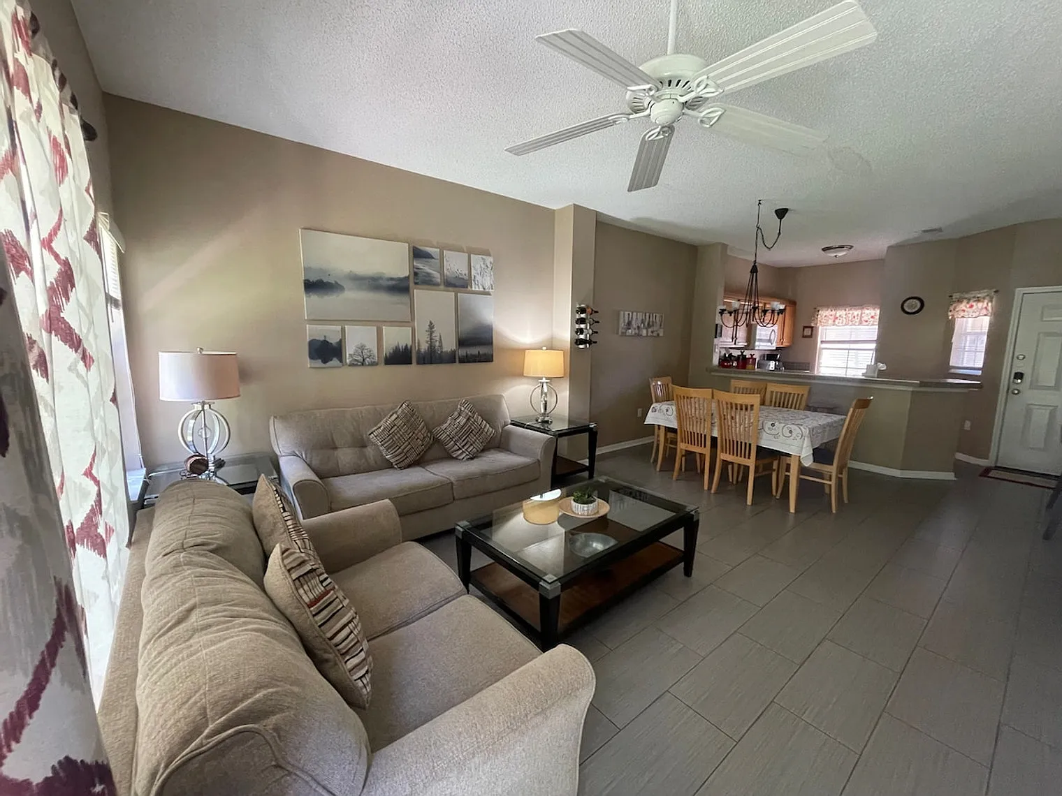 3 bed, 2.5 bath, $4,111 — Photo 1
