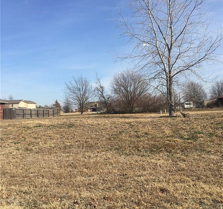1st image of 10205 N 120th East Ave