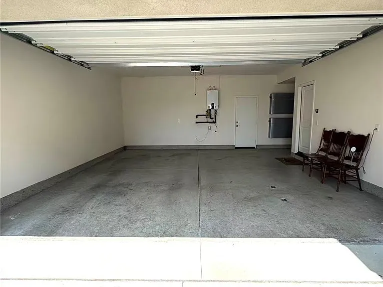 1657 Rosewell Rd — Photo 21