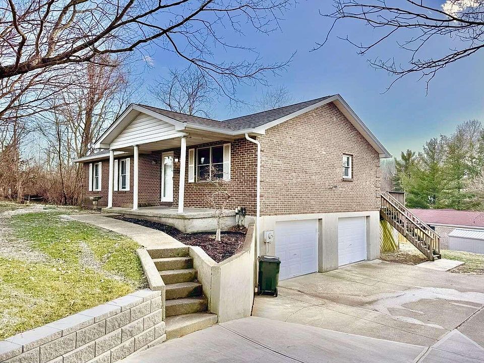 1st image of 3416 Hillcrest Dr