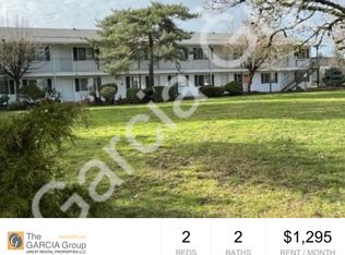 9205 E Burnside St APT 105, Portland, OR 97216