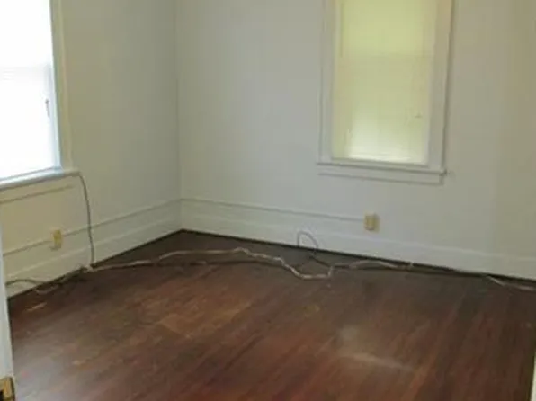 510 Lookout Ave, Charleroi, PA 15022