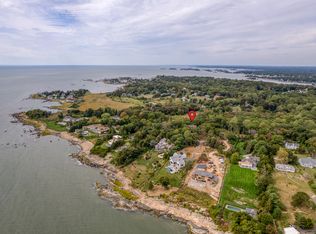 150 West Ln, Guilford, CT 06437