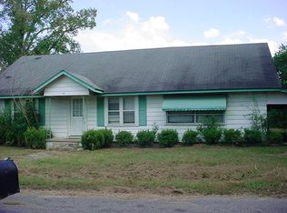 161 Clark St, Fitzgerald, GA 31750